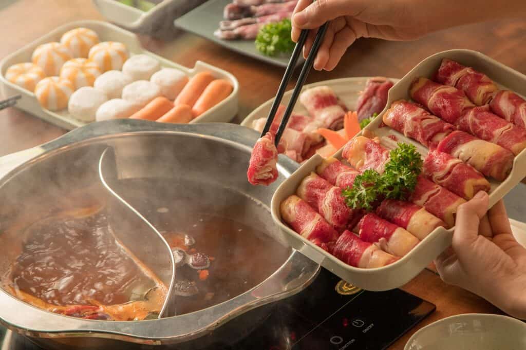 pouring beef in a pan, to eat and keep skin young