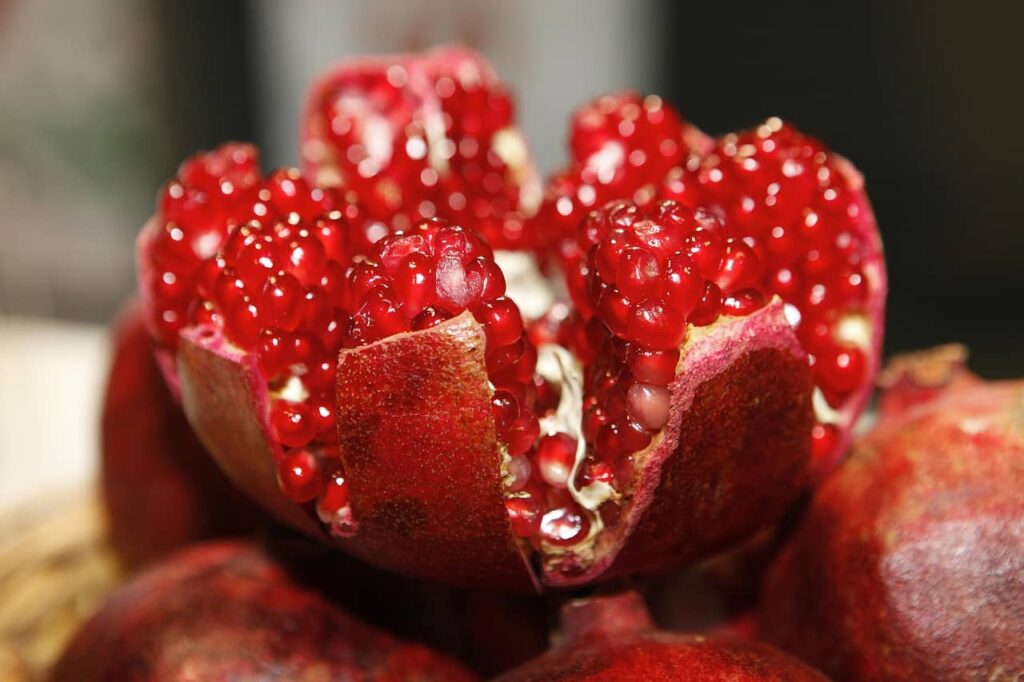 pomegranates-split-open