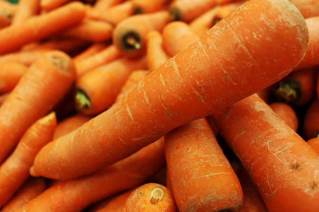 Crunchy carrots — vitamin-packed vegetables for glowing and youthful skin