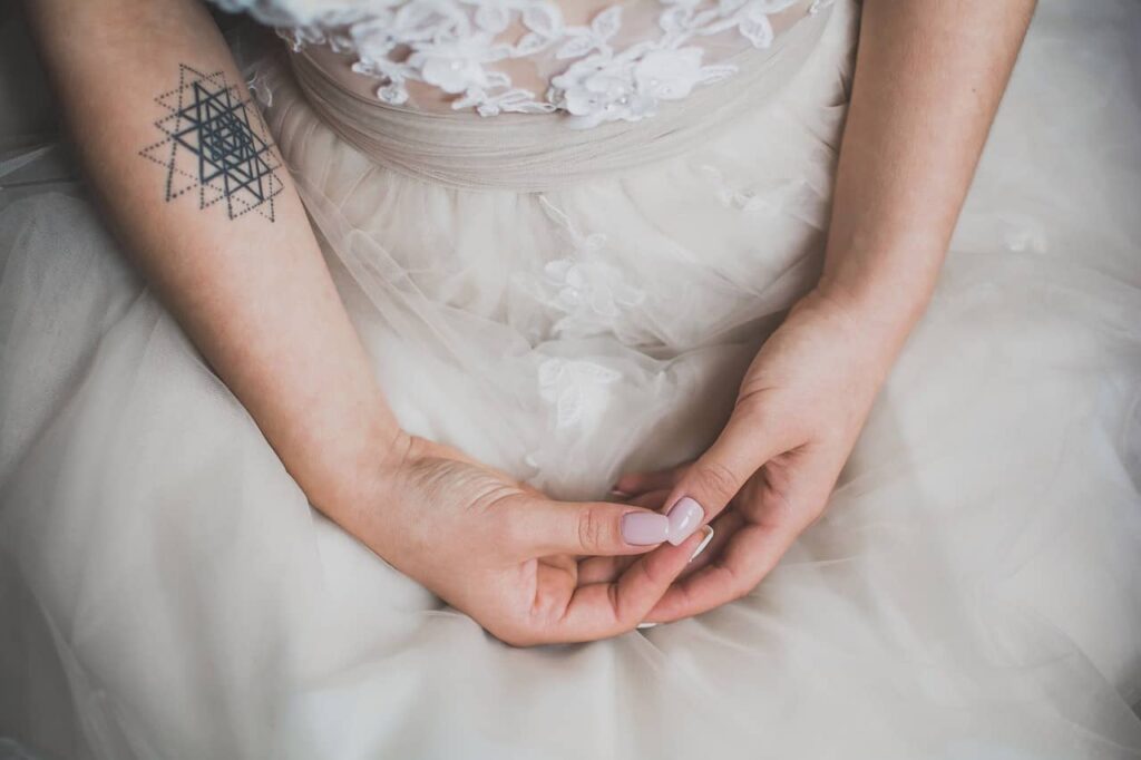 woman in white dress